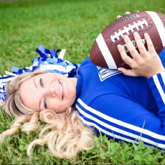 Meet your Posher, Cassie - Picture 2 of 4